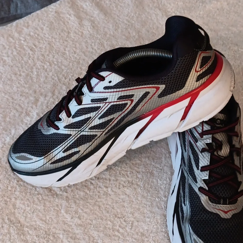 Hoka Clifton 3 Comfort Running Shoes - Picture 4 of 16